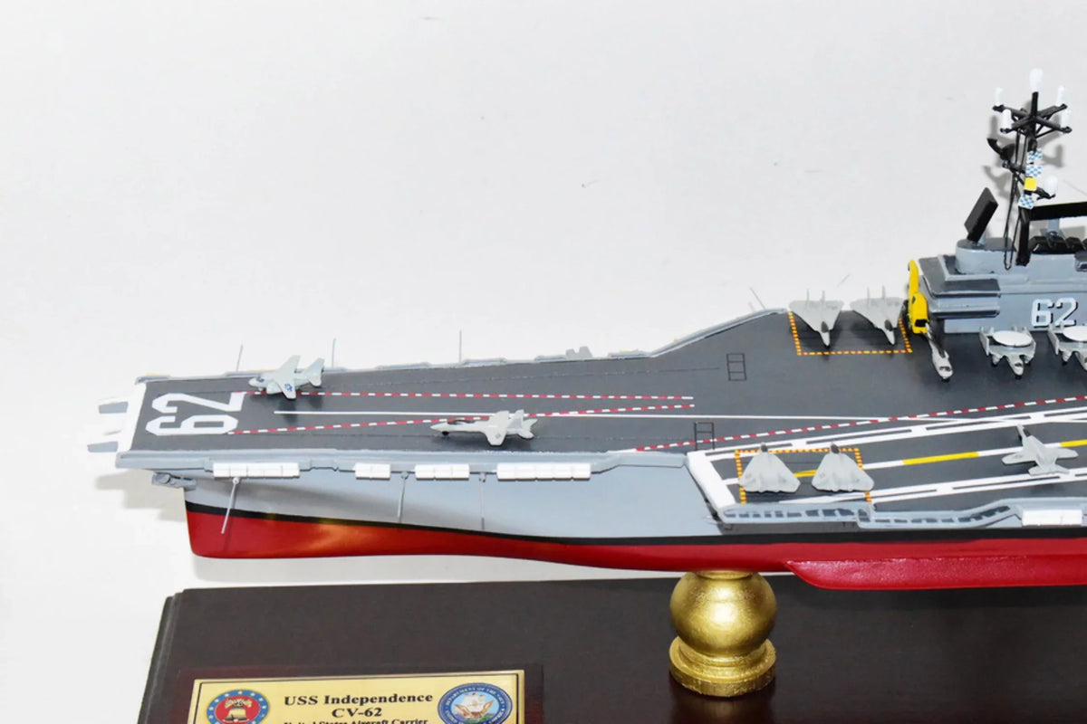 Model,Navy,Scale Aircraft Class USS Model,Mahogany,Forrestal Carrier CV-62 Independence