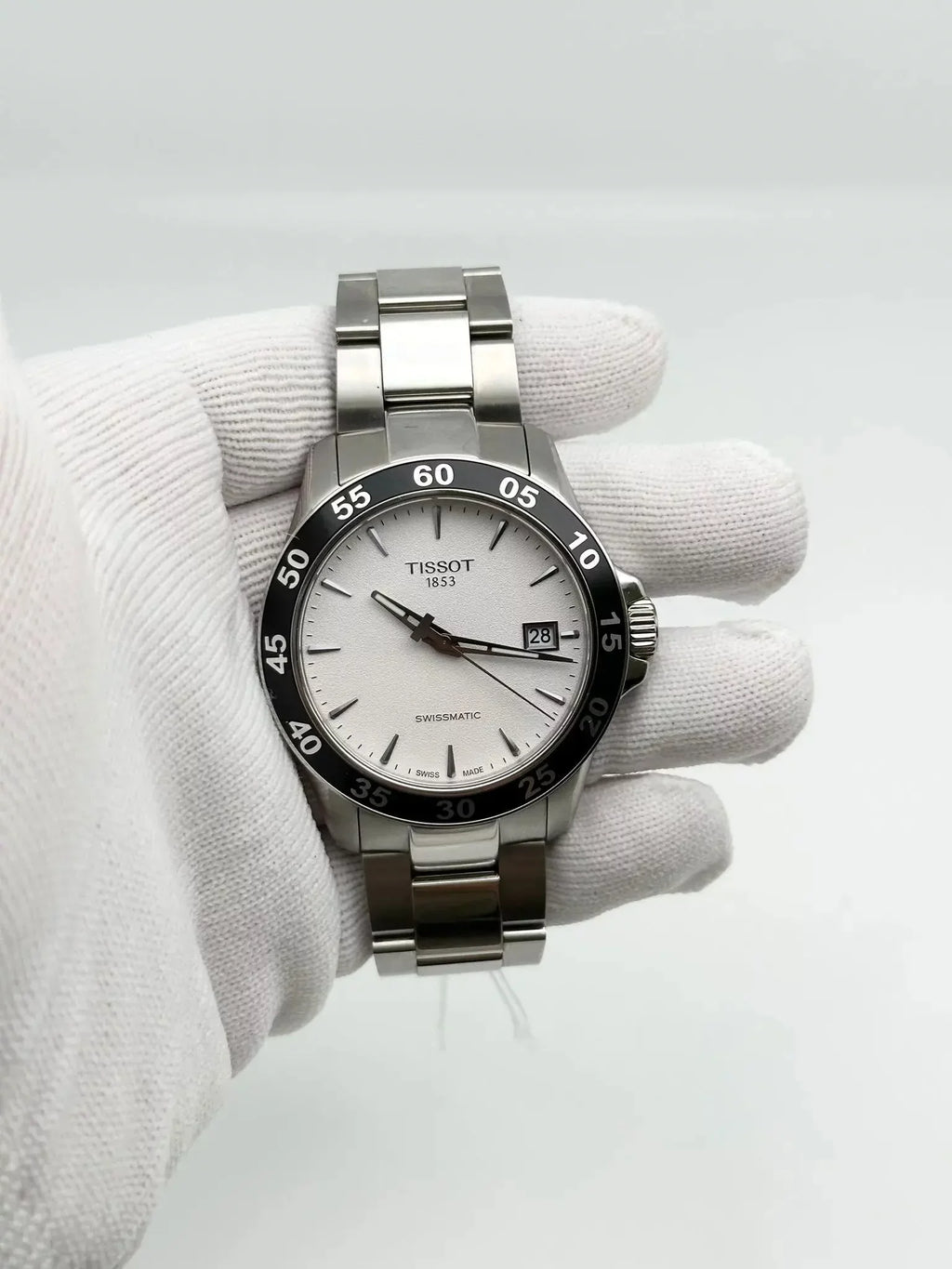 Tissot Automatic Swissmatic V8 T106.407.11.031.00 Watch Silver Steel Men Dial